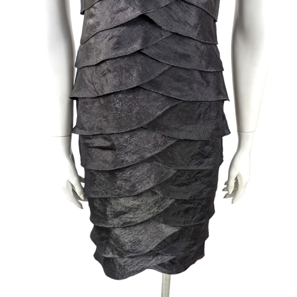 Adrianna Papell Tiered Cocktail Party Dress Silver Womens 6 Gray Cap Sleeve - Picture 3 of 13